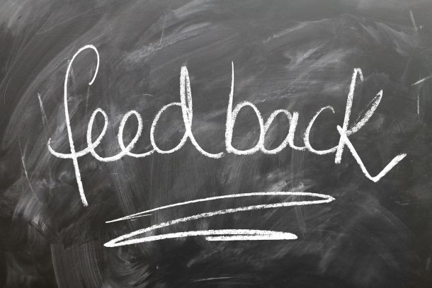 The right way to give feedback in PowerPoint-Karaoke